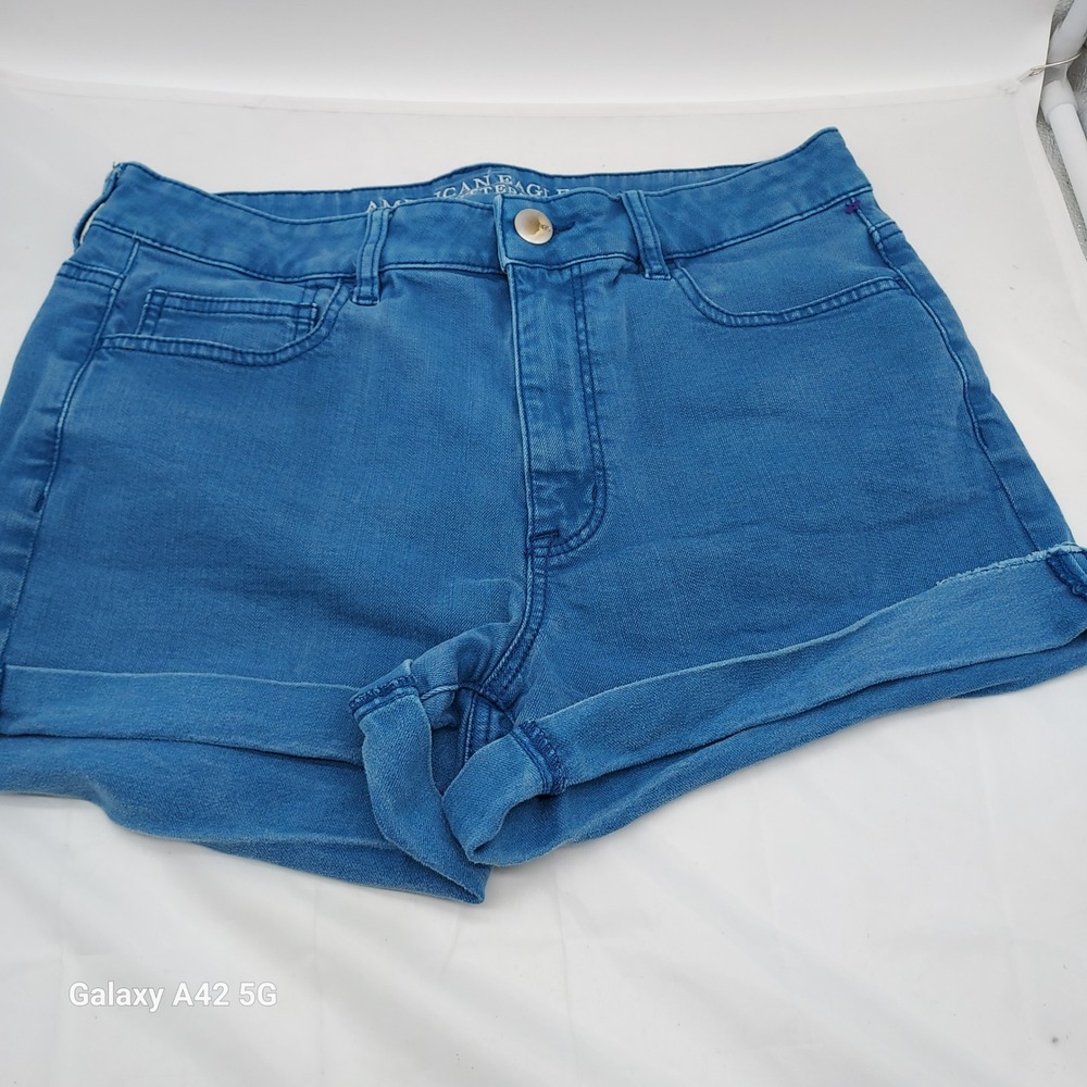 American Eagle Super Stretch Denim Shorts Medium Wash Blue Rolled Hem SZ 12